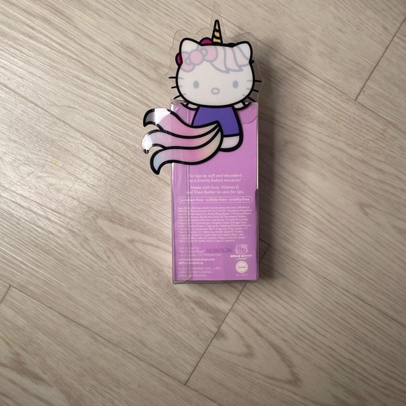 🩷 The Crème Shop x Hello Kitty Make Up Brushes And Lip Care Bundle Brand New 🩷 - Picture 3 of 13